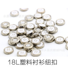 �F؛18�����������r���~���ֿpС���L�A���b۰�ɫ�߅�r���o��