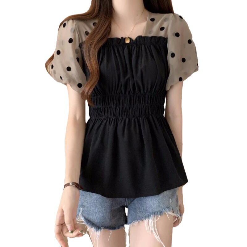 お腹を遮るシフォンの女性の夏の大きいサイズの太ったmmは腰を収めてやせているネットの糸の泡の袖の上着のフランスの方襟の小さいシャツを現します。|undefined