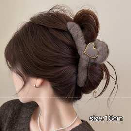 毛绒条纹抓夹女大号发量多秋冬2025新款后脑勺盘发鲨鱼夹发抓头饰