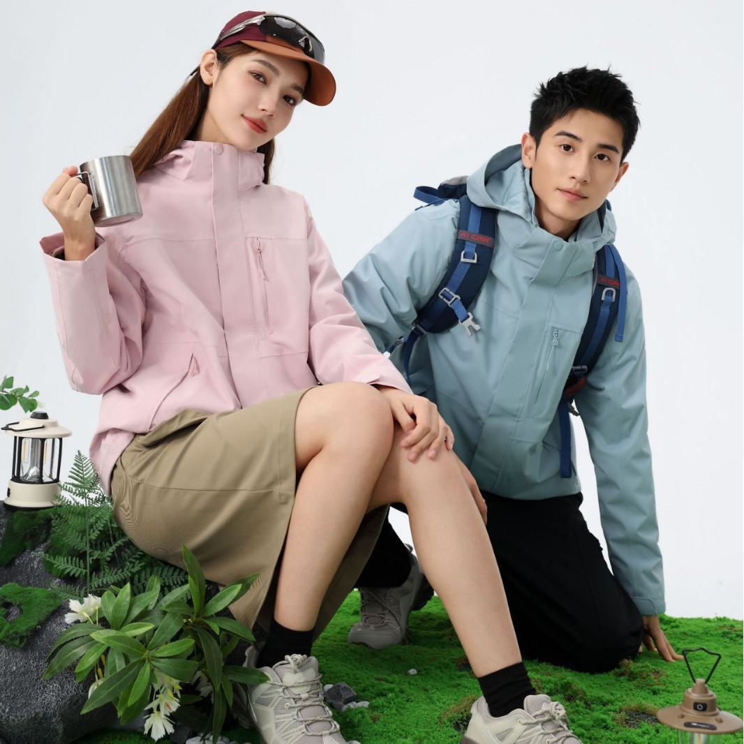 Highly Permeable National Standard Jacket for Women, Three-In-One Detachable Windproof and Waterproof Sports Jacket for Men, Detachable Liner