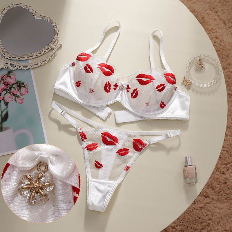 Cross-Border European and American French-Style Valentine's Day Sexy Lingerie Women's Lip Print Embroidered Bra Set Cross-Border European and American French-Style Valentine's Day Sexy Lingerie Women's Lip Print Embroidered Bra Set
