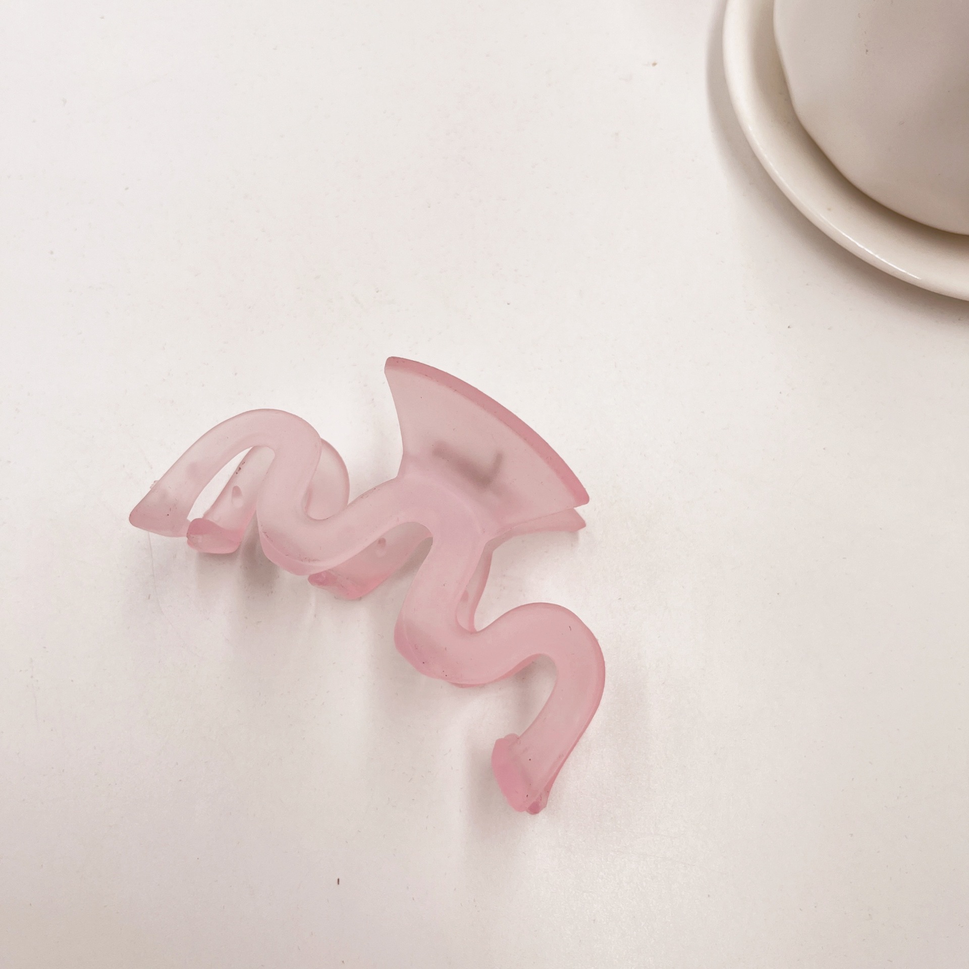 Accesorios para el cabello coreanos Clip de sensación premium de verano Clip de tiburón en la parte posterior de la cabeza