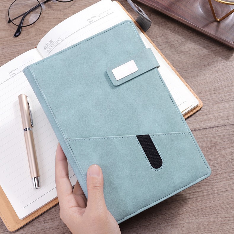 Cuaderno de negocios personalizado LOGO bolsillo de libro grueso botón magnético a5 reunión de oficina creativo cuaderno de notas papelería al por mayor