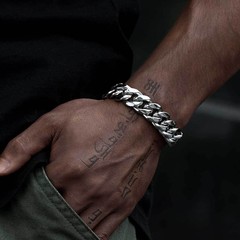 欧米のステンレスチェーンの四面研磨暗号化スキューバチェーンの男性ネックレスのクロスボーダーのアクセサリー