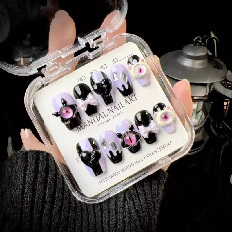 [original Real Shot] Purely Handmade Wearable Nails Internet Celebrity Cartoon Little Devil's Eye Dopamine New Manicure Patch