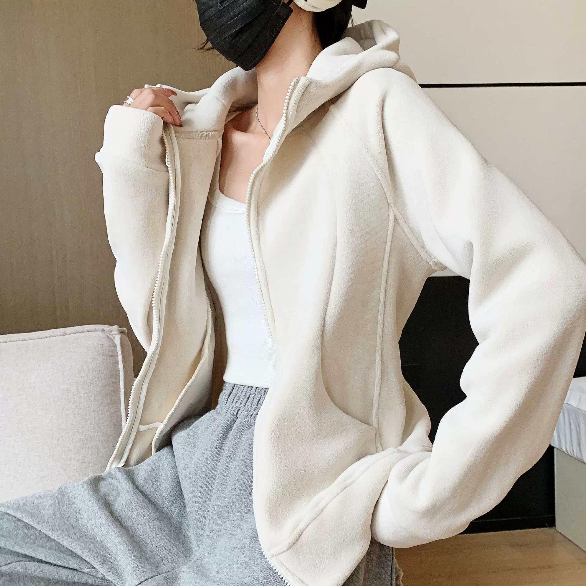 H268连帽拉链运动开衫外套女秋冬季新款加绒加厚休闲外穿长袖卫衣