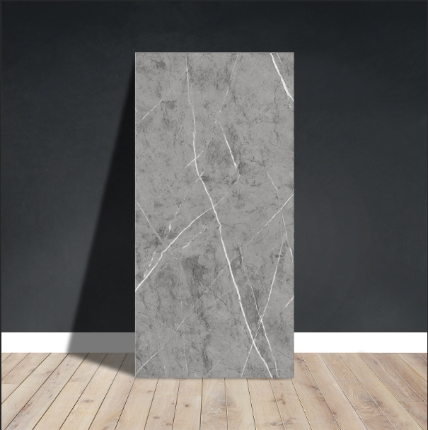 Fábrica de suministro directo de imitación de mármol azulejos de pared autoadhesivo a prueba de agua a prueba de humedad pegatinas de pared suministro transfronterizo placa de plástico de aluminio