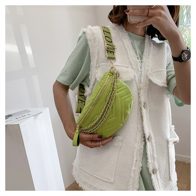 Frau Strassenmode Einfarbig Pu-Leder Taille Taschen display picture 5