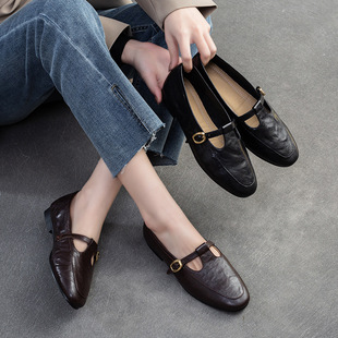 �Ϻ����E2024�����¿���^�͹�ͨ��С��Ь㼑���ˇ�Lƽ�����eŮЬ