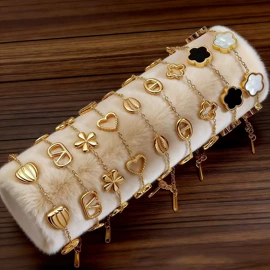 耳钉;项链;首饰套装