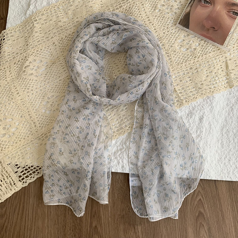 Bufanda delgada, nueva bufanda de seda de verano, pañuelo floral de alta calidad, bufanda de cuello, pequeño chal de protección solar fresco al por mayor