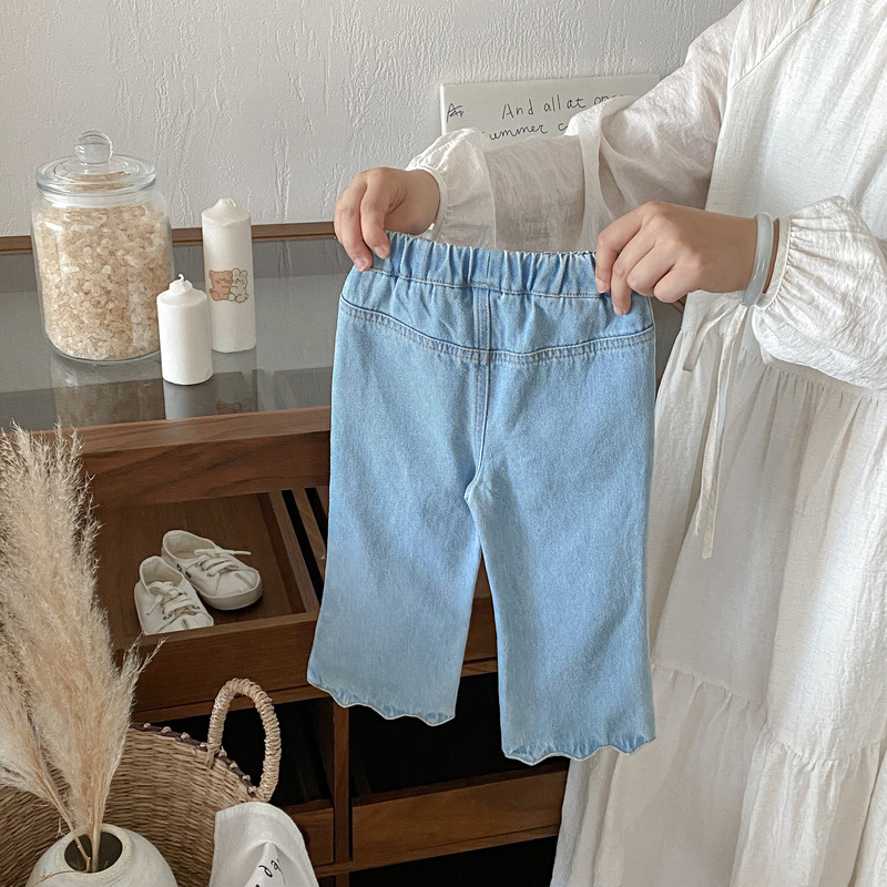 子供服秋女の子デニムフレアパンツ 2025 新しい小中型子供の春と秋の波状カジュアルジーンズ|undefined