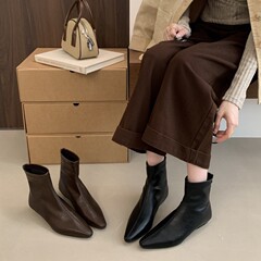 2025秋冬新款欧美复古极简拉链尖头坡跟内增高踝靴女老钱风短靴子