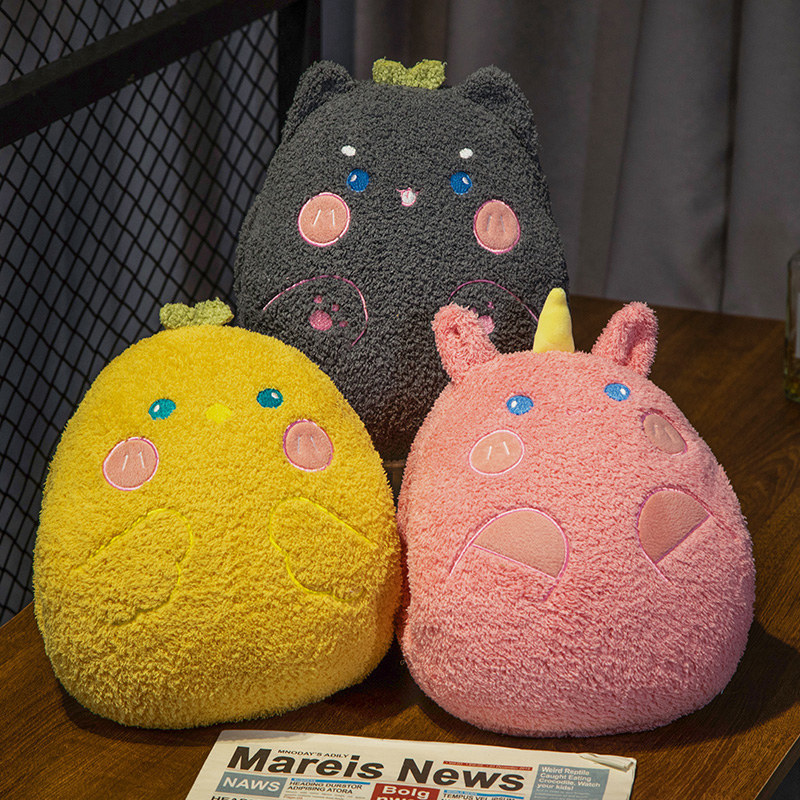 Animales de dibujos animados de invierno almohada de mano caliente juguetes de peluche invierno muñecas de mano caliente muñecas estudiantes cubierta de mano