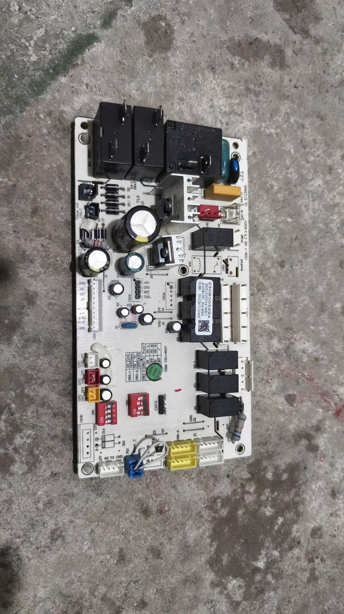 空调内机主板230900359A垒德株