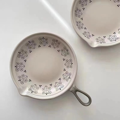 Japanese household single-handled cast iron pot creative flat pan oven-safe microwave-safe