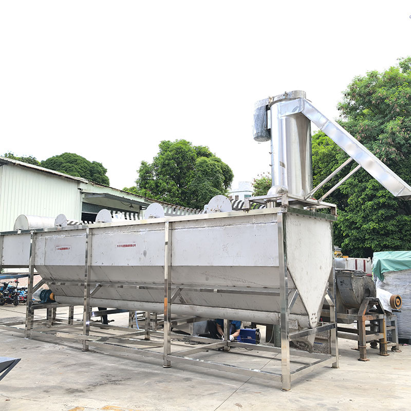 厂家直供ABS清洗线时产两吨pp摩擦脱漆清洗机