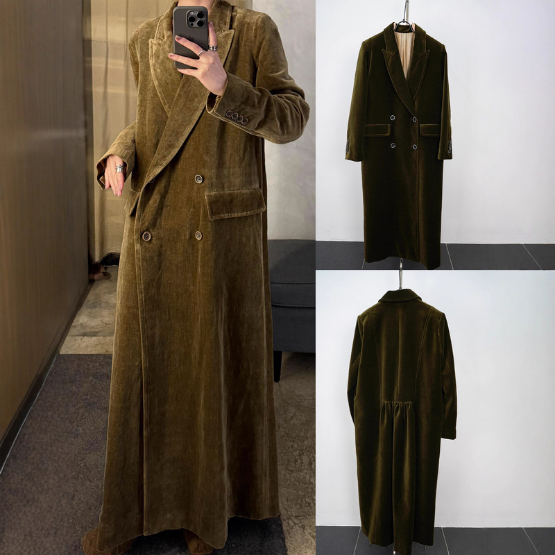 In Stock! Autumn New Retro Casual Velvet Double-Breasted Uma Style Slim-Fit Elegant Long Coat for Women