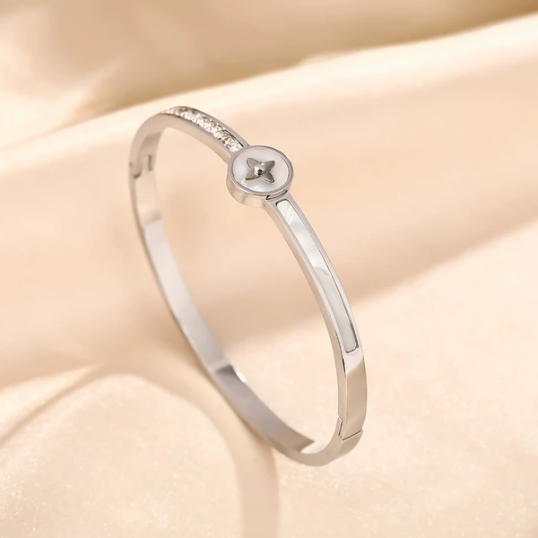 9945-Silver