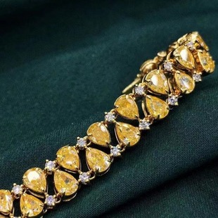 10.316ct18k gold inlaid natural luxury inlaid natural yellow diamond bracelet fashion exquisite diamond bracelet