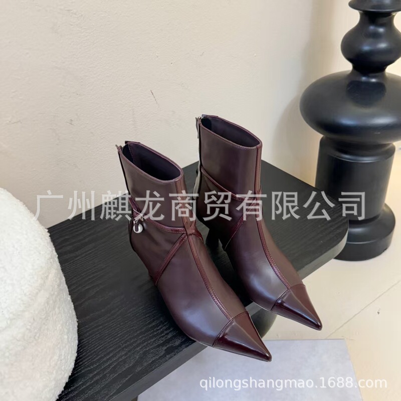 高端2025秋冬时髦真皮尖头后拉链珍珠细跟气质高跟瘦瘦短靴裸靴女|undefined
