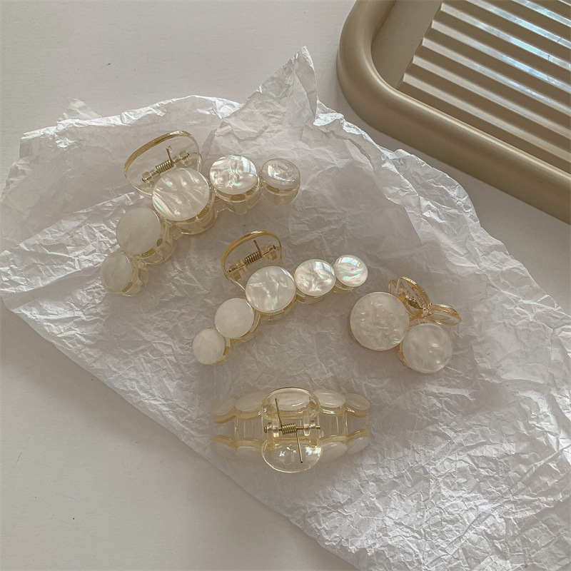 1 Piece Quantity IG Style Women's Round Cherry Arylic Imitation Pearl Hair Claws