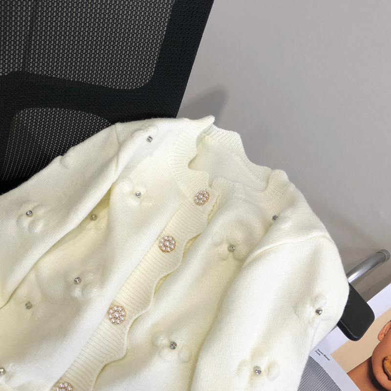 Z白色名媛刺繍ニットカーディガン2025早秋上着花セーターコート春装新作外着女性|undefined