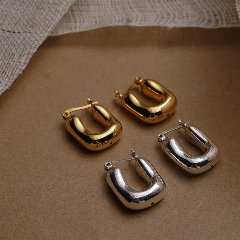 Copper Material 1 Pair Casual Simple Style U Shape Plating Copper Silver Plated Earrings