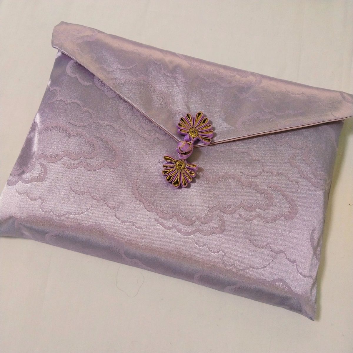 Nuevo cheongsam bolsa de embalaje pijama bufandas bolsa de almacenamiento bolsa de ropa bolsa de regalo embalaje de joyería toalla cuadrada