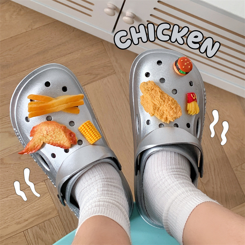 Sweet Cool Black and White silver Cave Shoes Chicken Wings French Fries Outdoor Casual Street Style Summer Non-slip Outer Wear Sandals for Women Sweet Cool Black and White silver Cave Shoes Chicken Wings French Fries Outdoor Casual Street Style Summer Non-slip Outer Wear Sandals for Women