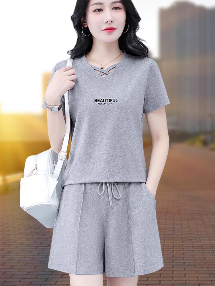 纯棉短袖短裤套装女2026新款夏季时髦洋气跑步灰色休闲运动两件套