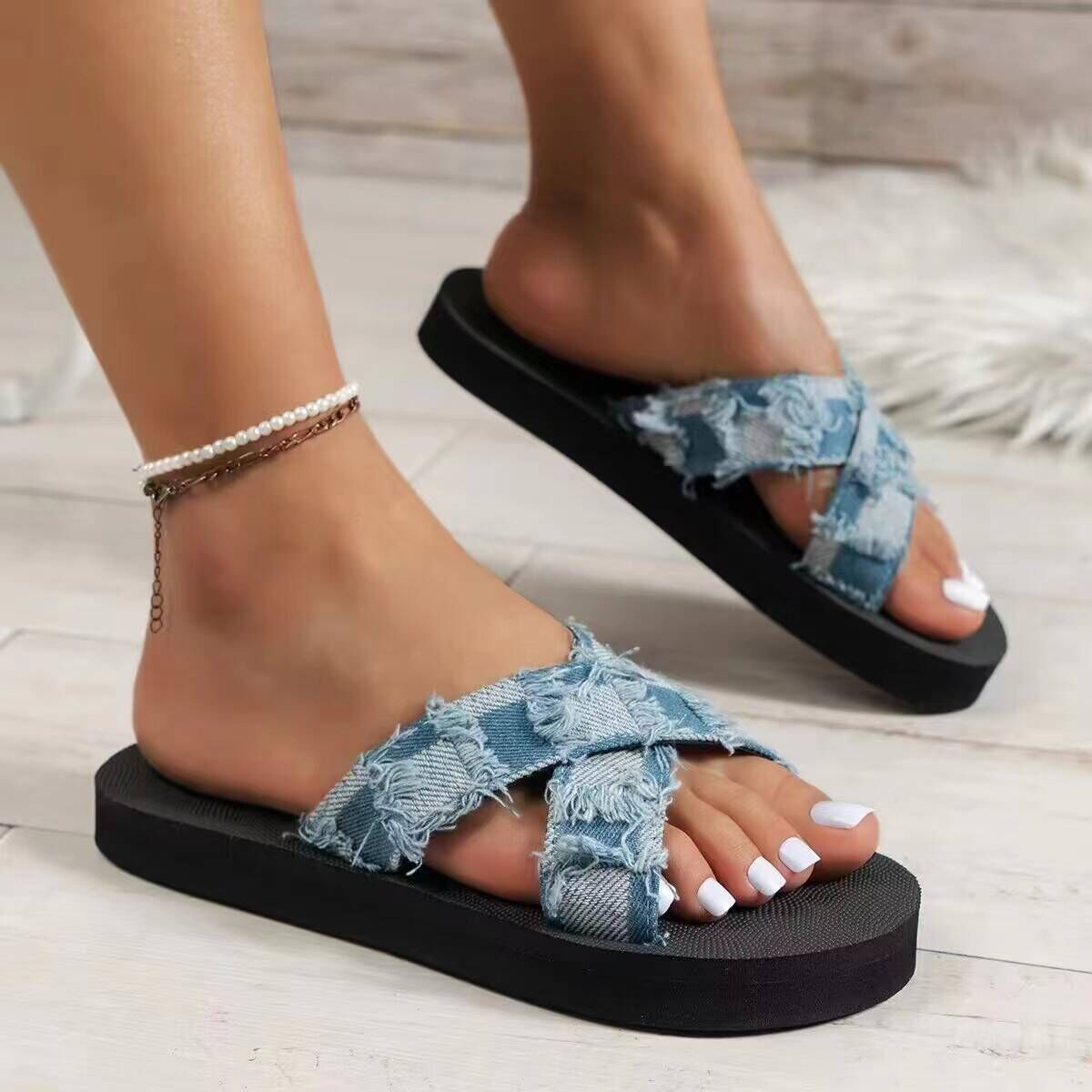 Women's Roman Style Plaid Round Toe Slides Slippers display picture 1