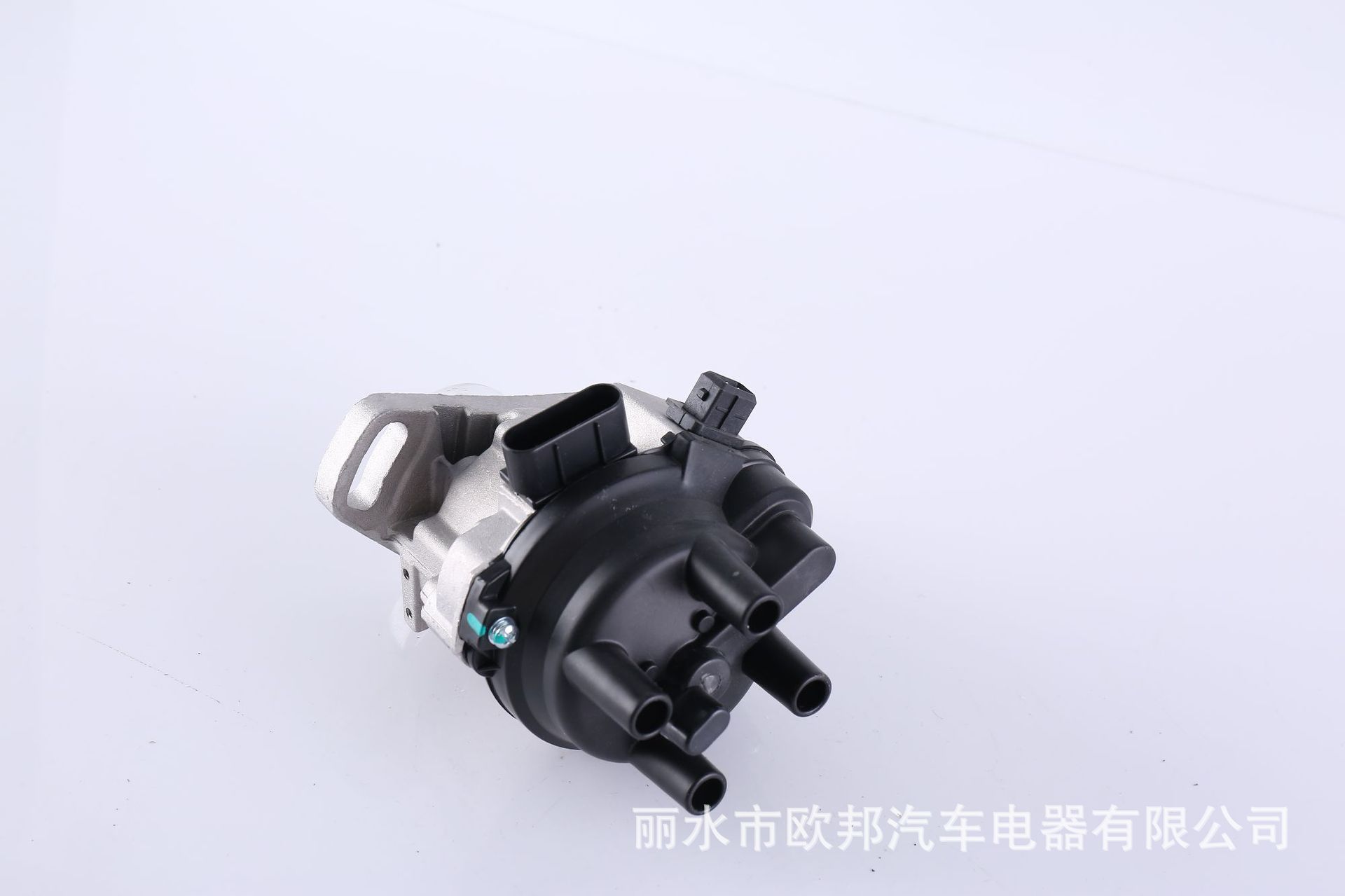 Factory Direct Sales Car Ignition Distributor Suitable for Mitsubishi Md325051/T6T57171A