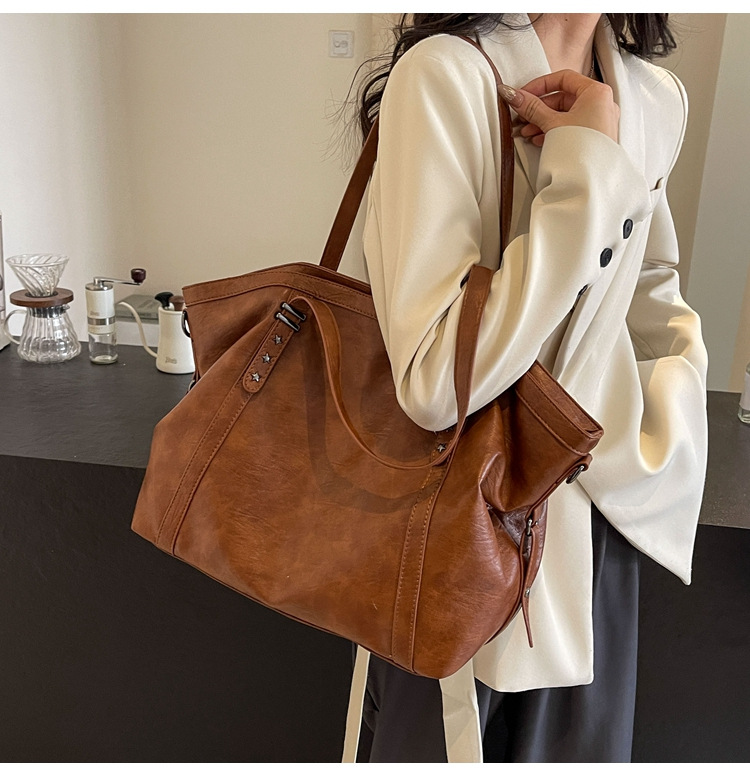 Cross-border large-capacity tote bag for women 2024 New style fashionable single-shoulder bag, retro simple casual crossbody bag for women undefined
