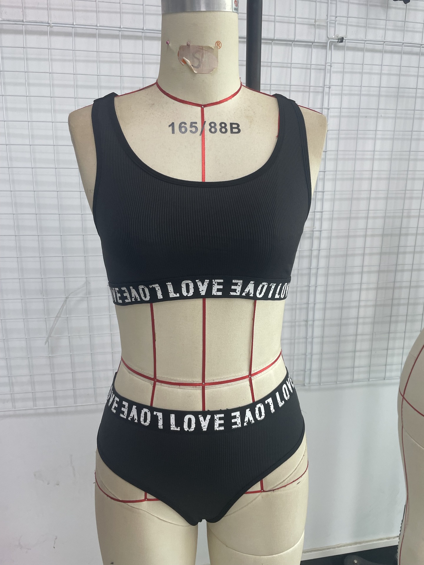 7377黑色人台 (3).jpg