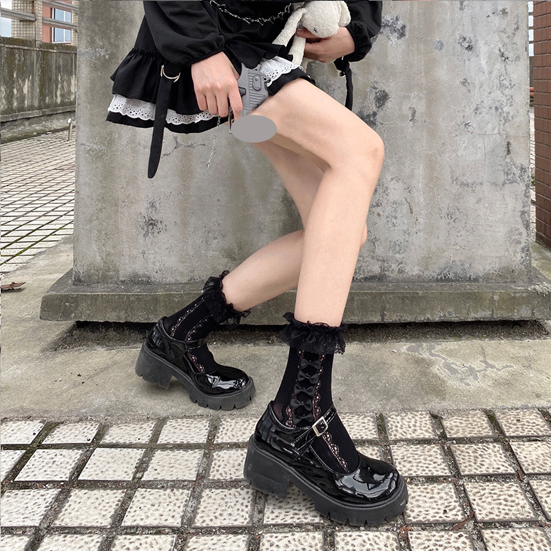 Hollow Lace No Bow White