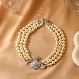 项链;耳钉;耳环