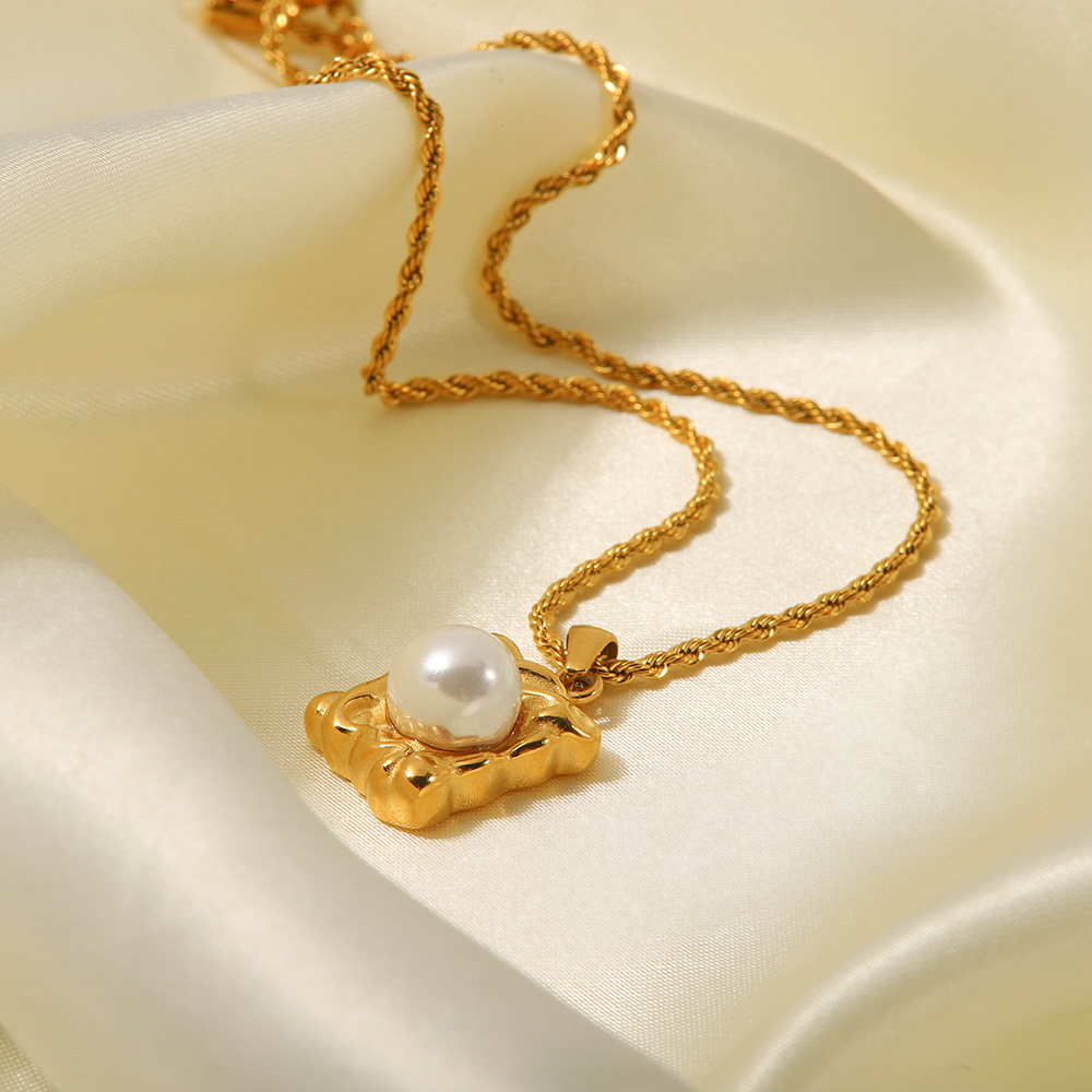 Elegante Geométrico Acero Inoxidable Chapado En Oro Perlas Artificiales Collar Colgante display picture 2