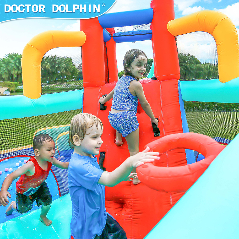 Castillo inflable Doctor Dolphin, castillo inflable pequeño para niños con rociador de agua para interiores, trampolín inflable para el hogar, tobogán, piscina de olas