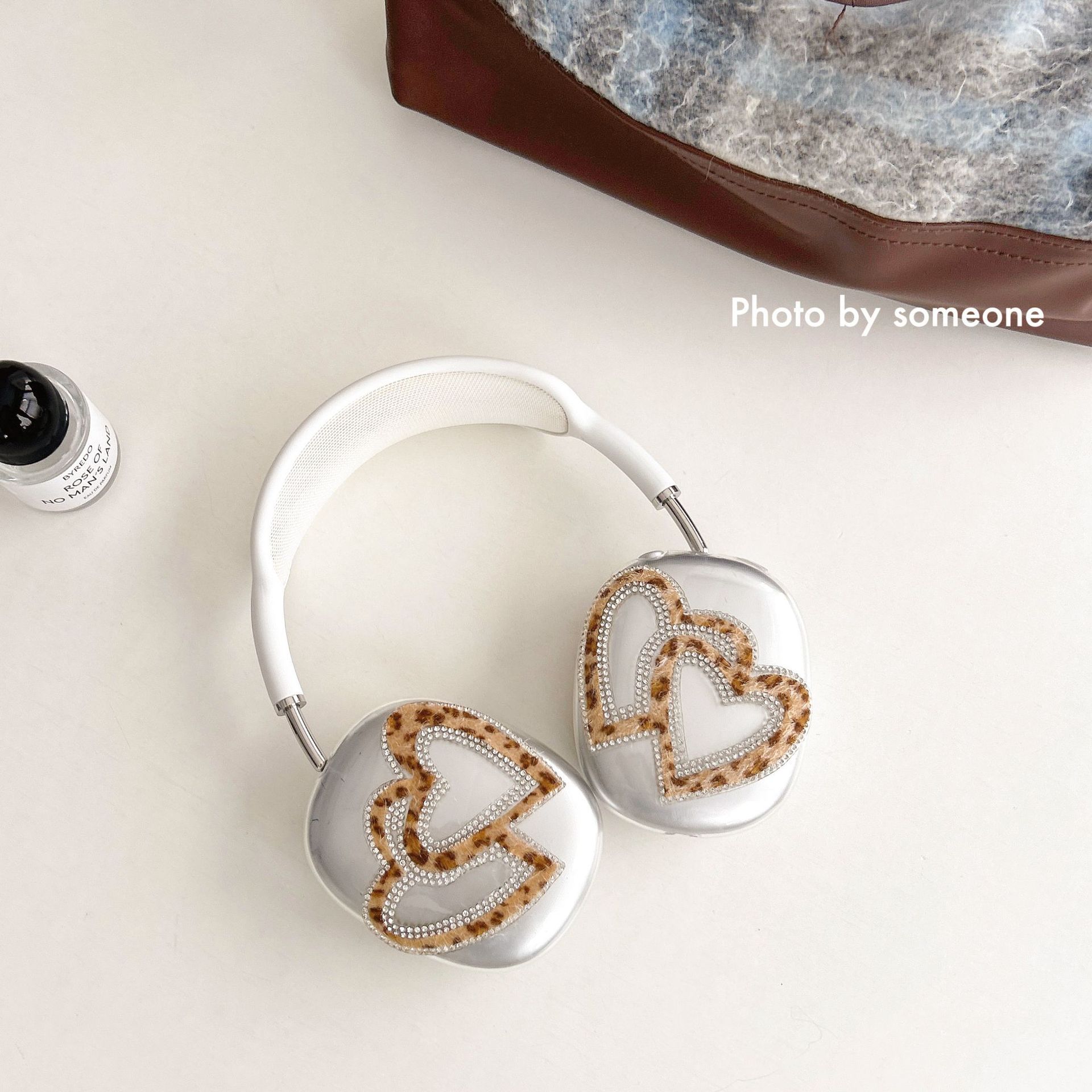 Ins Leopard Pearl Love Suitable for airpods Max Protective Set Apple Head-Mounted Ear Cap Ear Mover Earphone Case