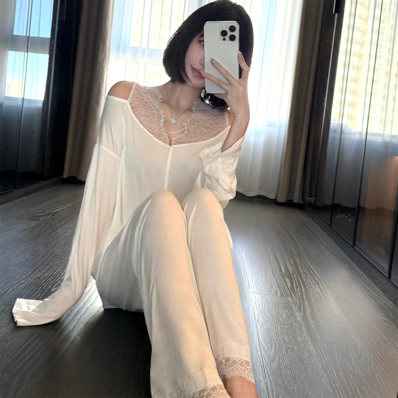 Sexy Loose-Fitting One-Shoulder Lace Cotton Women's Comfortable Long-Sleeve Pajama Set with V-Neck for Spring and Autumn