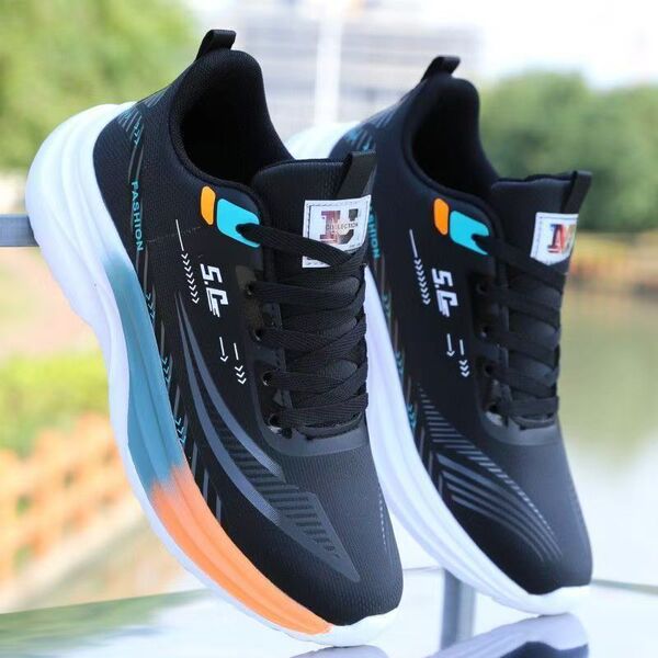 Non-slip ultra light fashionable running sneakers