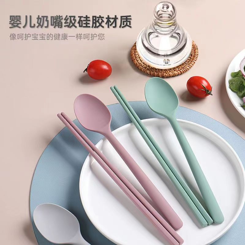 Manufacturer Korean Chongchong Same Style Food Grade Silicone Spoon Chopsticks Student Portable Spoon Chopsticks Children's Tableware Set