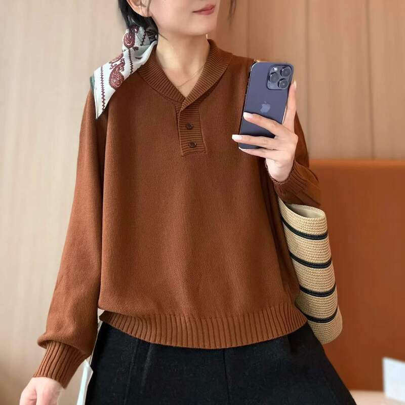 Korean-style fashion design, versatile and elegant long-sleeved knit sweater, new autumn collection, solid color, artistic and slimming knit top