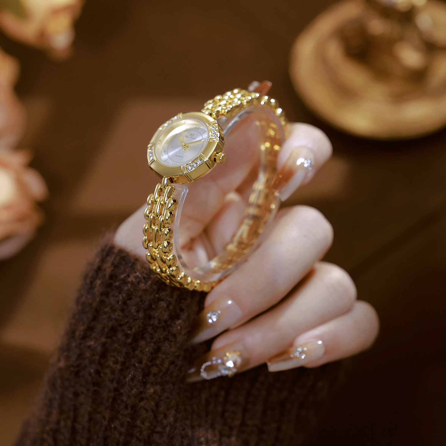 55g Weight Tempered Glass Mirror Material Fine Steel Strap Material Watch Classification Pointer Display Type Jewelry Buckle Buckle Style Diamond Dial Shape Casual, Tea Party Occasion Quartz Movement Solid Color Pattern All Seasons Season Women's Gender Elegant, Classic Style Style Elegant Classic Style Solid Color Jewelry Buckle Quartz Watch 7
