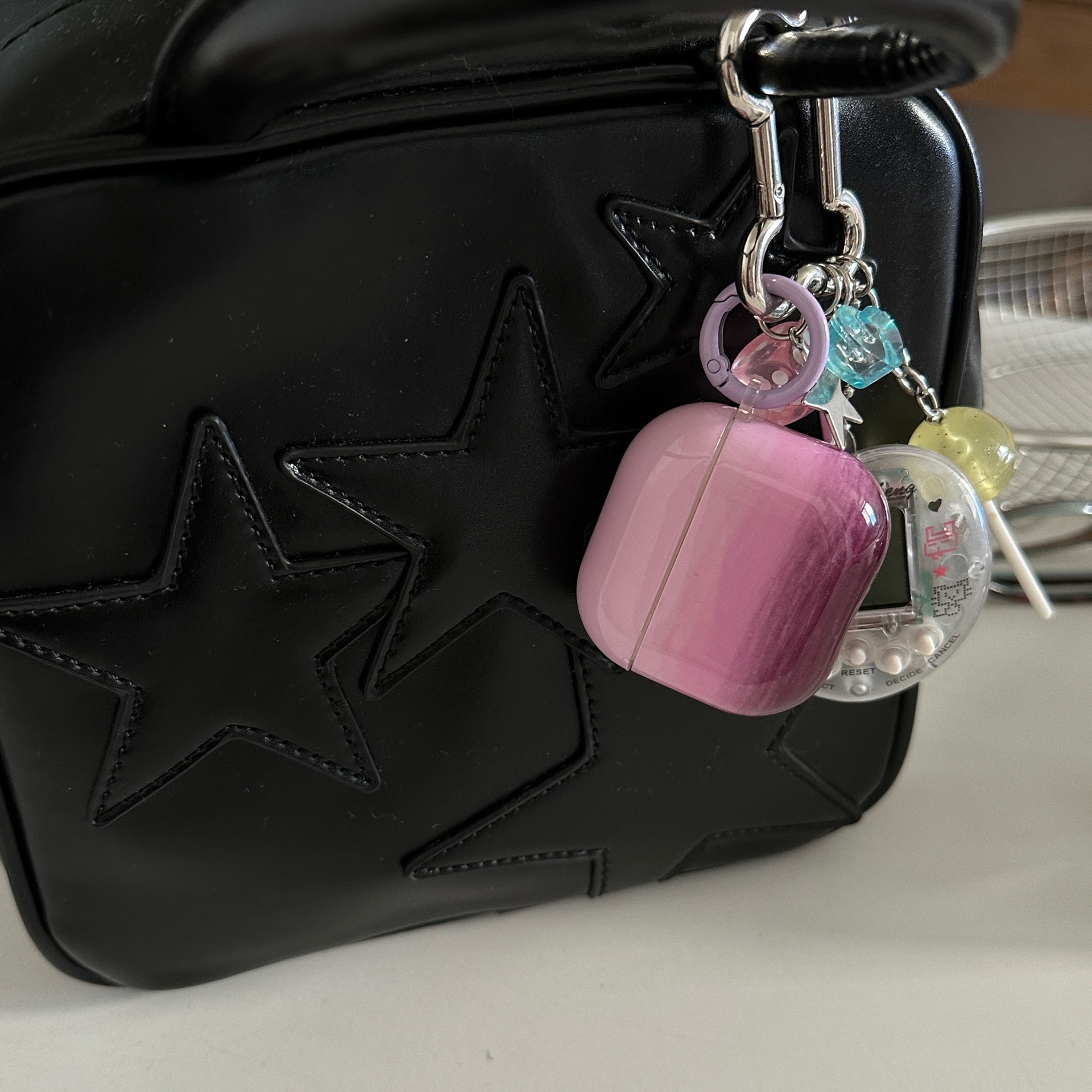 Simple nicho difuminado amor adecuado para la funda para auriculares AirpodsPro2 1/2 generación púrpura nuevo 3/4 generación pareja Pro