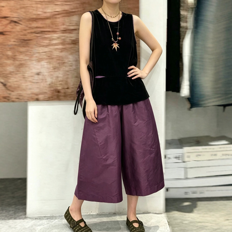 Summer Style Chinese-Style Silk Velvet Top with Purple Trim on the Neckline and Cuffs, Fashionable Sleeveless Shirt for Single Wear or Layering