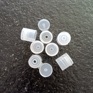 Spot supply 18 teeth 415 smooth hand sanitizer disinfectant cover flip PP plastic butterfly cover flip cover