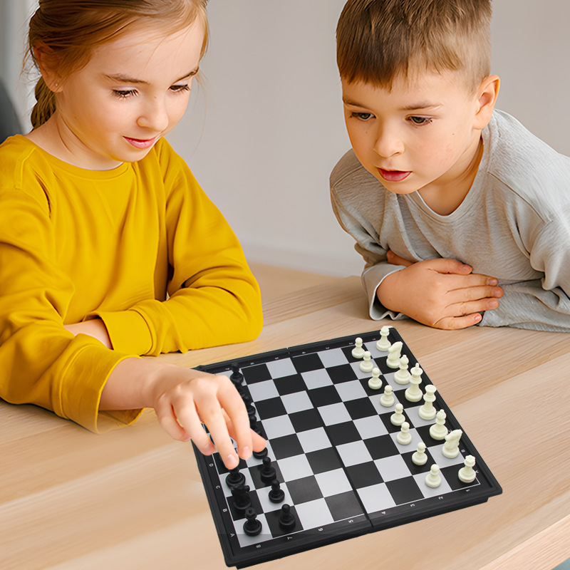 �����������������������Сѧ����ͯ����Ŵ��Ա�Я���ǿ��۵���