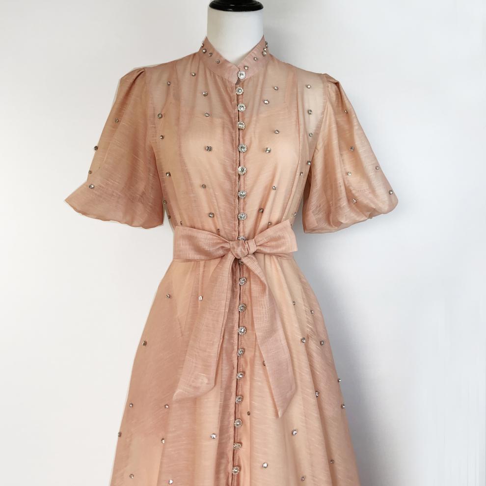 Đầm maxi nữ thắt eo cổ đứng tay lồng đèn đính đá phong cách Pháp — Màu trơn xanh lam, Màu trơn trắng, Hoa xanh da trời, Hoa hồng đậm chi tiết 7